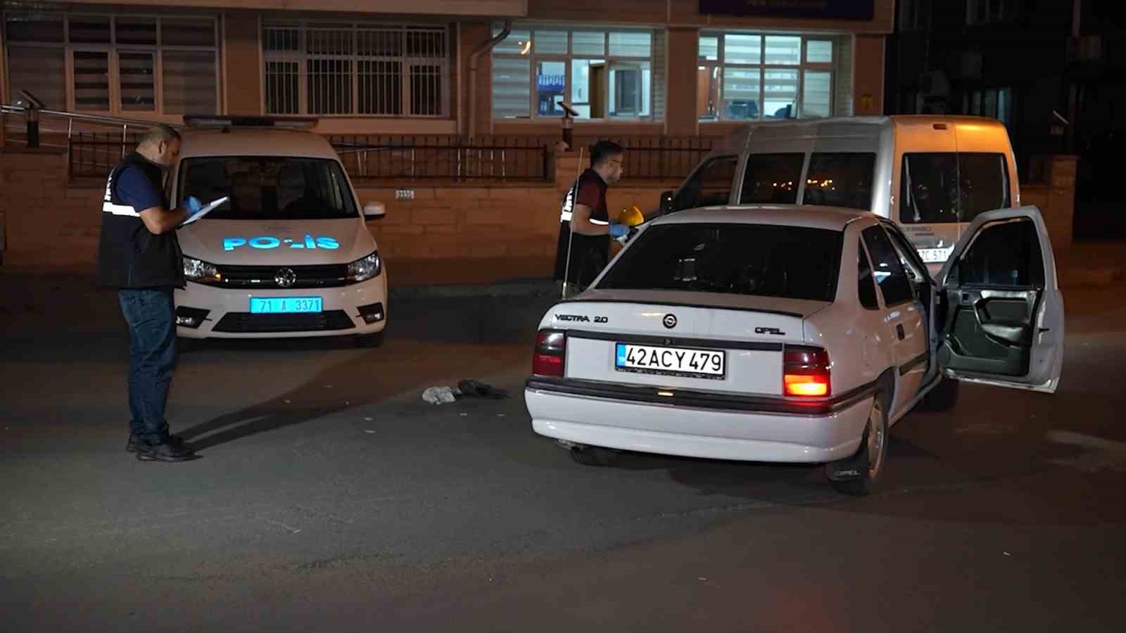 Ara&ccedil; s&uuml;r&uuml;c&uuml;n&uuml;n yaralandığı silahlı saldırıda 1 tutuklama, 3 adli kontrol
