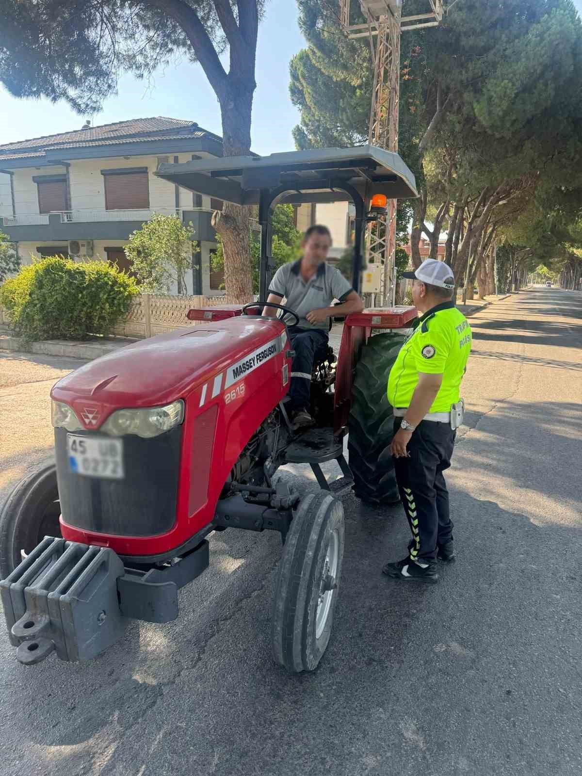 Trakt&ouml;r ve tarım iş&ccedil;isi taşıyan ara&ccedil;lara sıkı denetim
