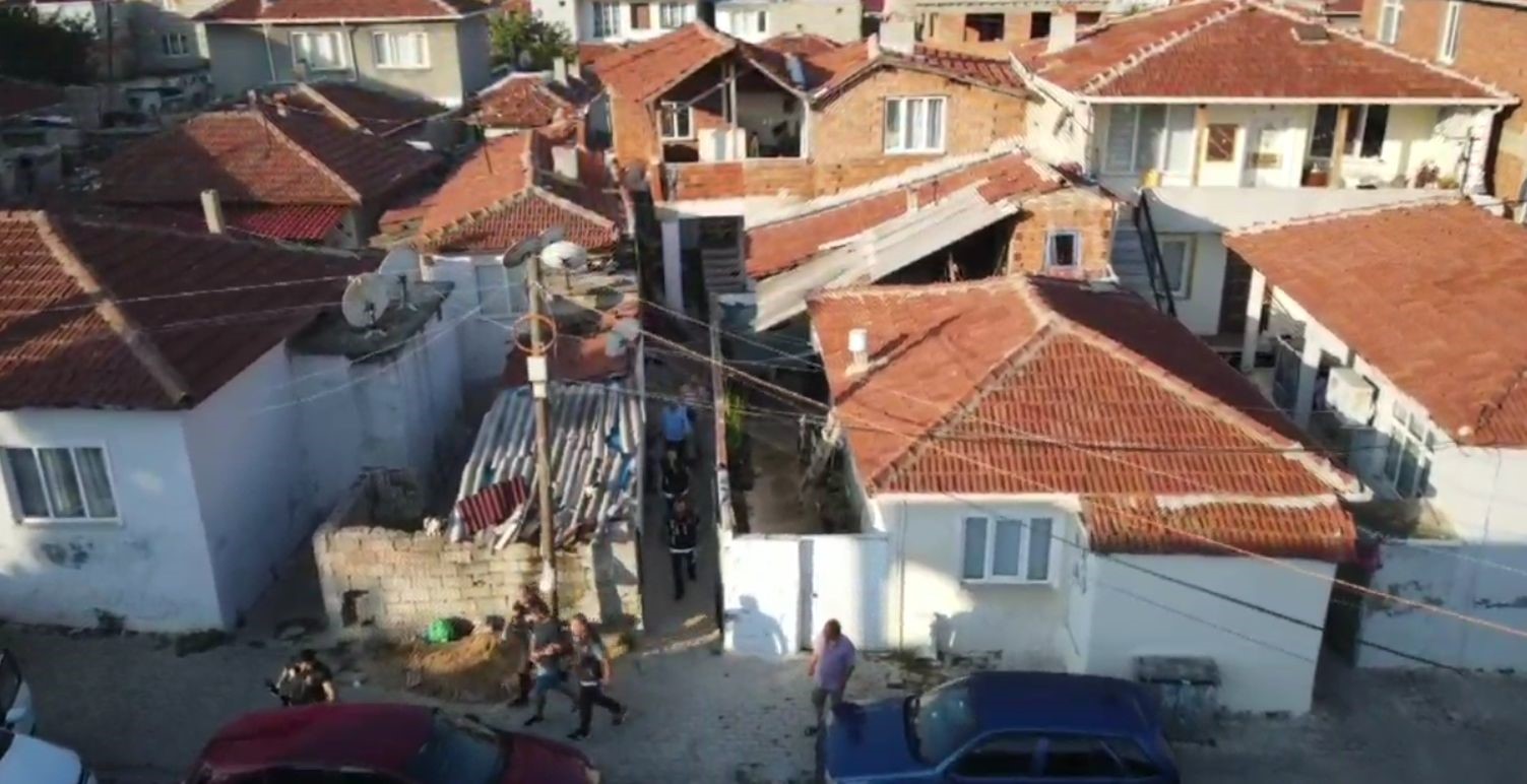 Kırklareli&rsquo;nde uyuşturucu tacirlerine b&uuml;y&uuml;k darbe: 15 tutuklama
