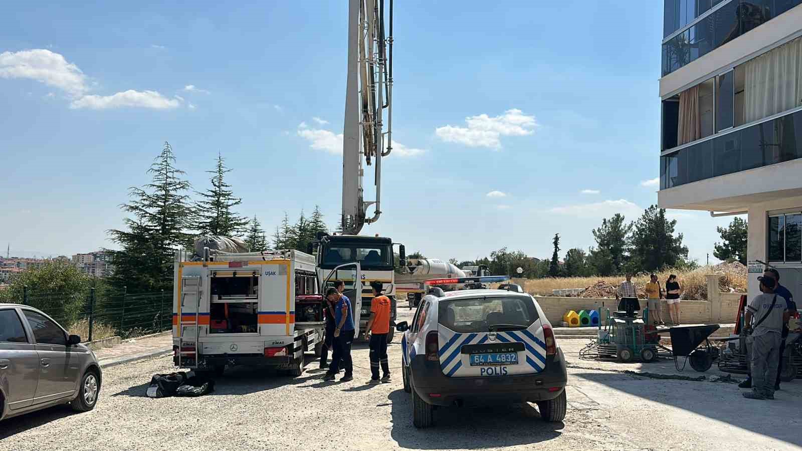 Uşak&rsquo;ta 4 iş&ccedil;i karbonmonoksit gazından zehirlendi
