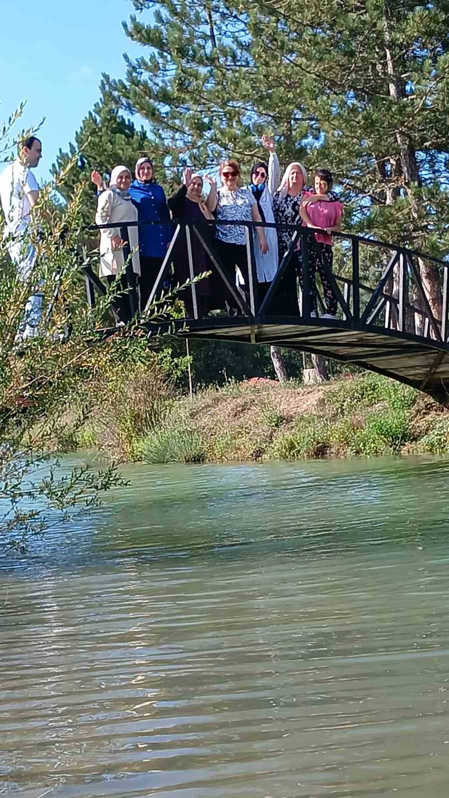 Özel birey ve anneleri doğa ile iç içe unutulmaz bir gün yaşadı
