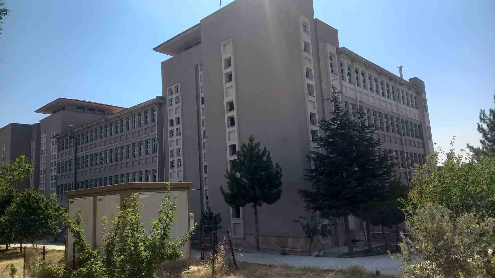 Gediz Dayınlar Ortaokulundan yeni bir başlangı&ccedil;
