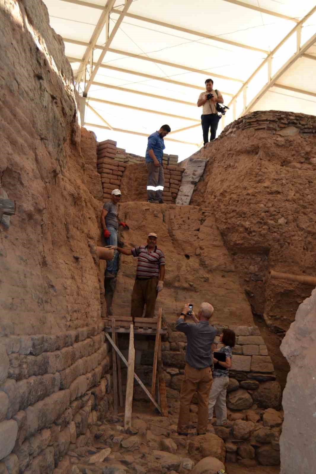 Sardes Antik Kenti’ndeki kazılarda 160’ıncı yıl