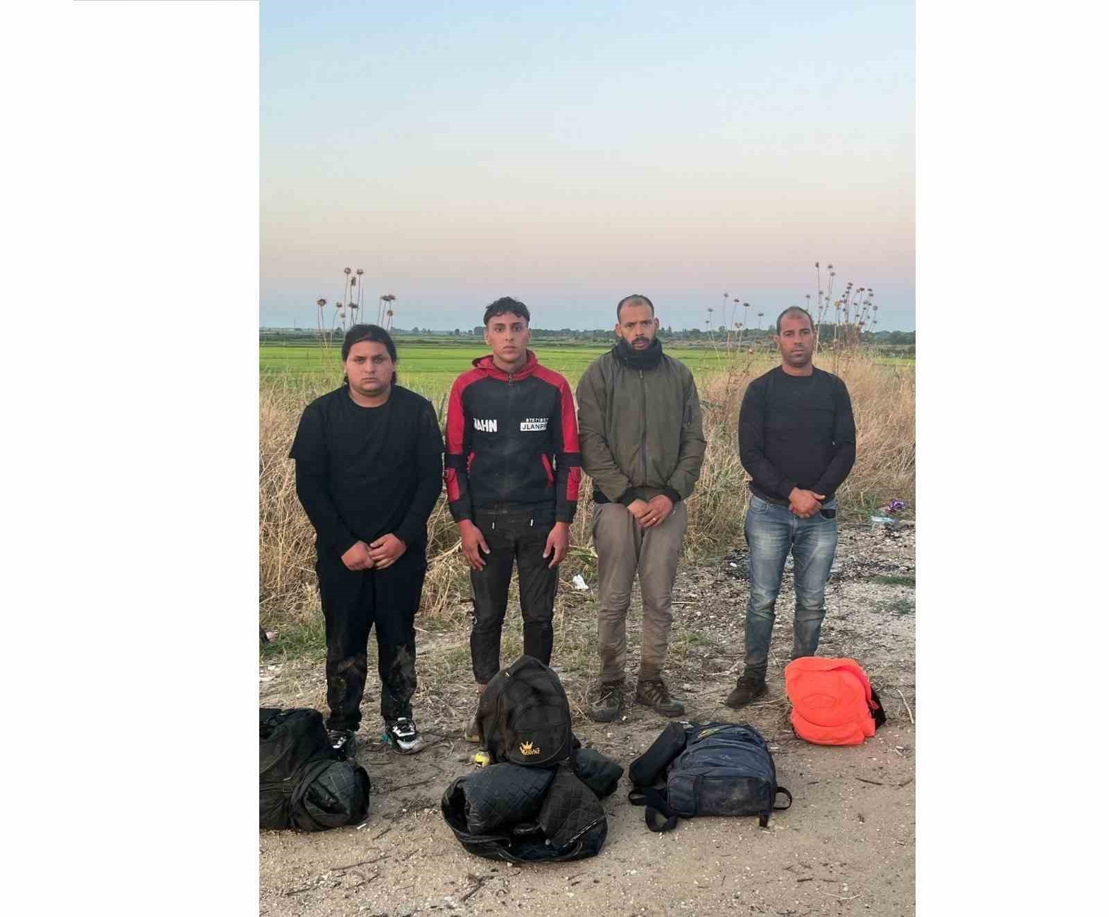 Edirne jandarmasından ka&ccedil;ak g&ouml;&ccedil;men operasyonu: 23 yakalama
