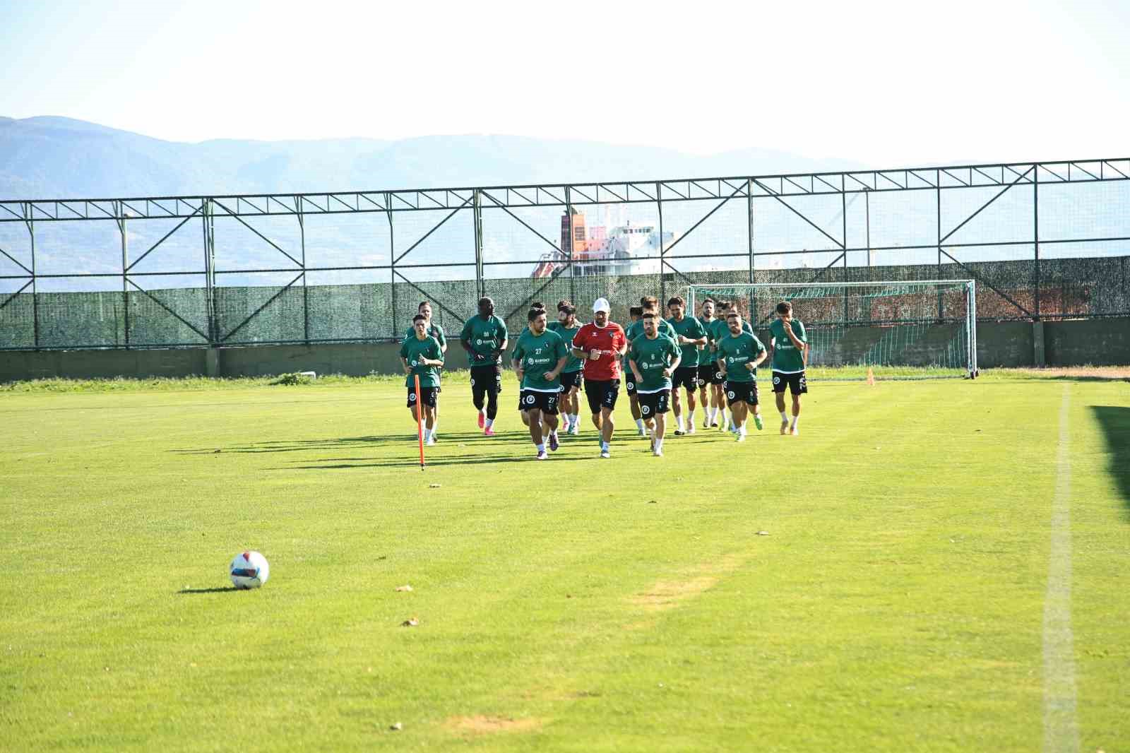 Kocaelispor, Pendikspor ma&ccedil;ı hazırlıklarına başladı
