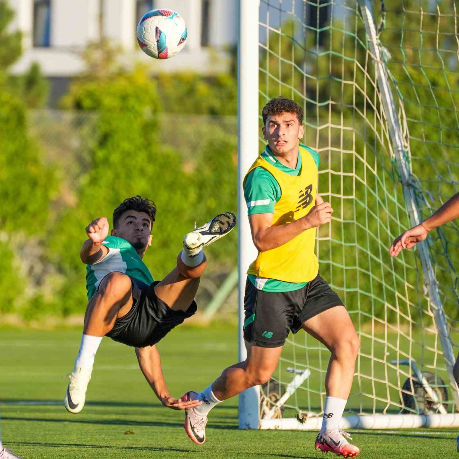 Konyaspor’da Galatasaray maçı hazırlıkları başladı
