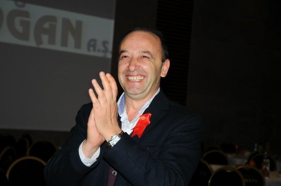 Alanya&rsquo;da turizmci tanıdığı herkesten helallik isteyip intihar etti
