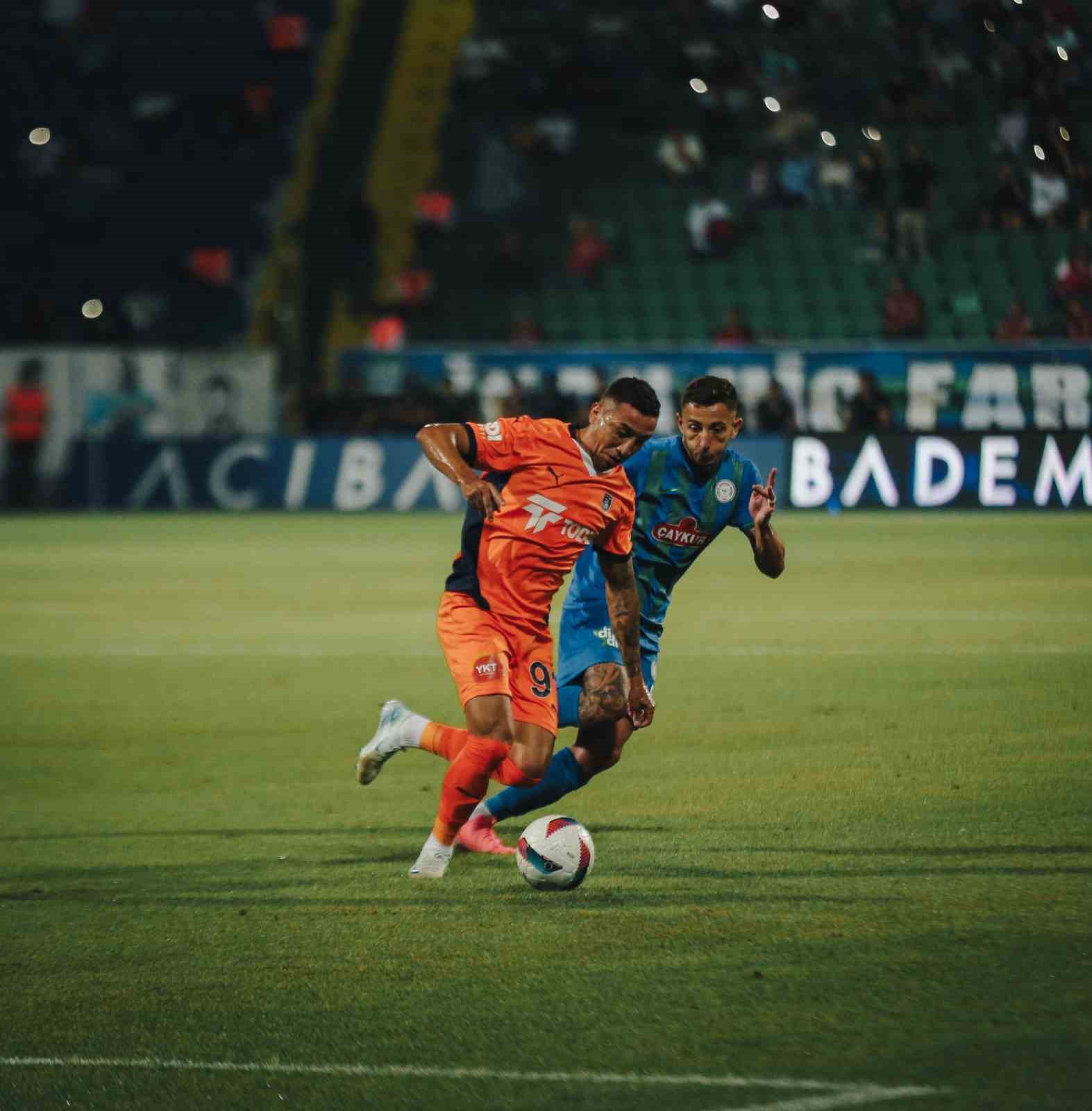 Trendyol Süper Lig: Çaykur Rizespor: 1 - Başakşehir: 1 (Maç Sonucu)
