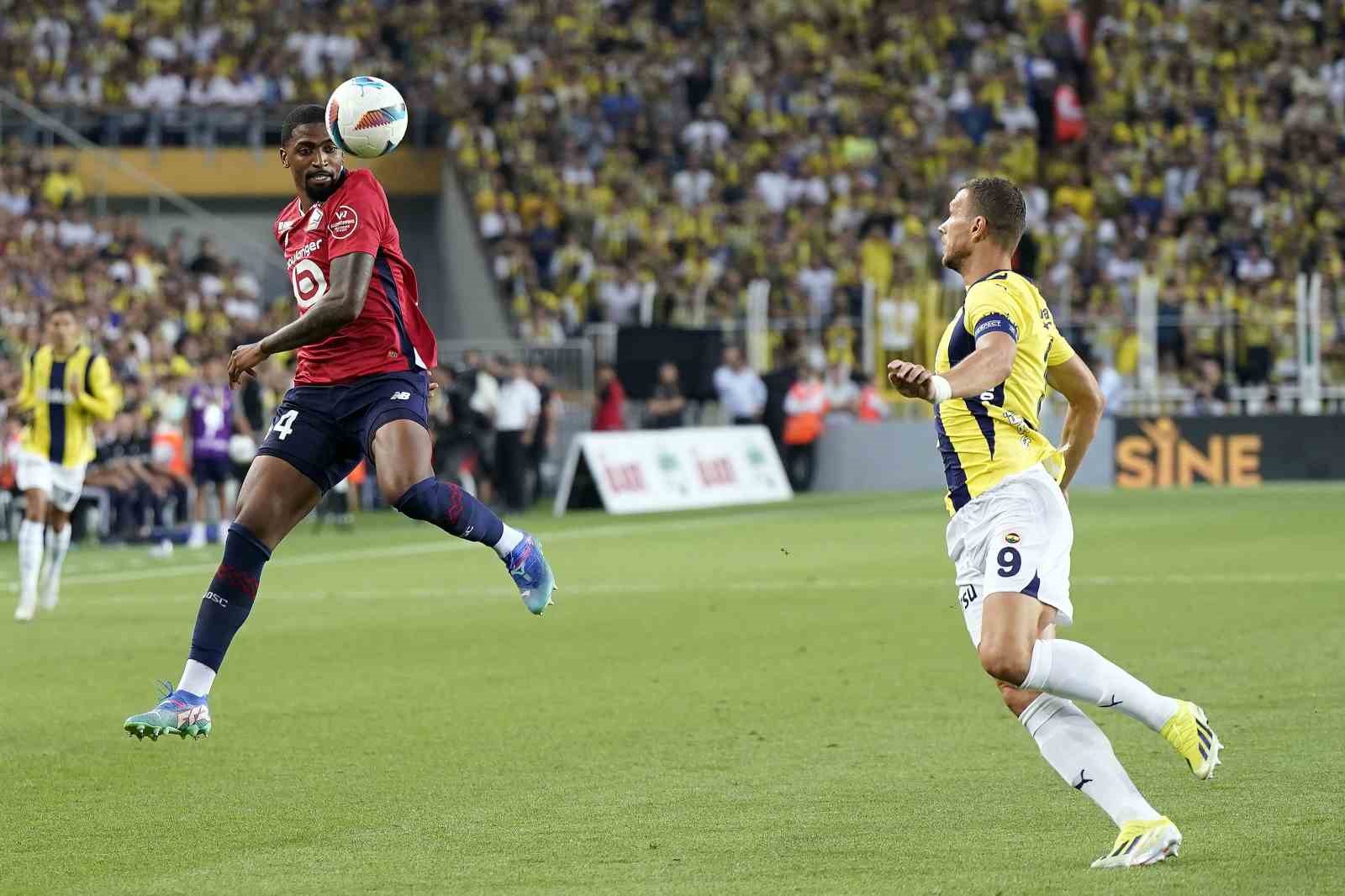 UEFA Şampiyonlar Ligi: Fenerbah&ccedil;e: 0 - Lille: 0 (Ma&ccedil; devam ediyor)
