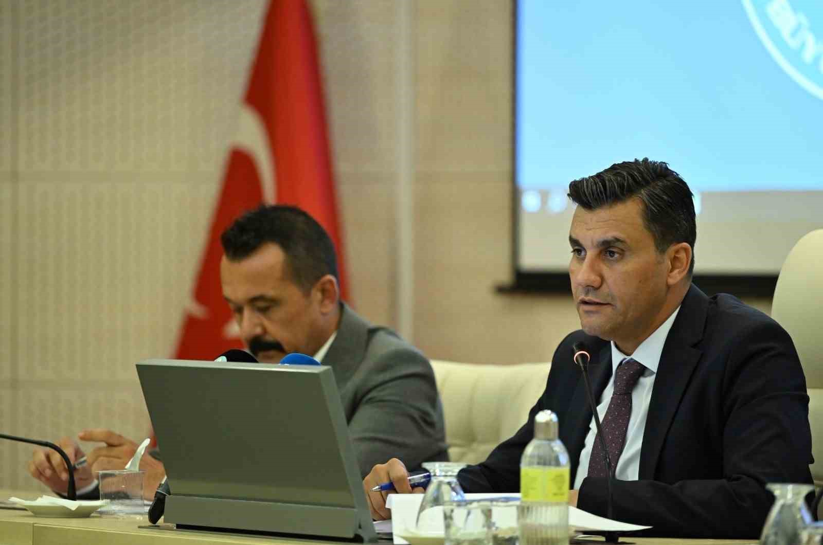 Başkan Zeyrek’ten personeline maaş artışı müjdesi
