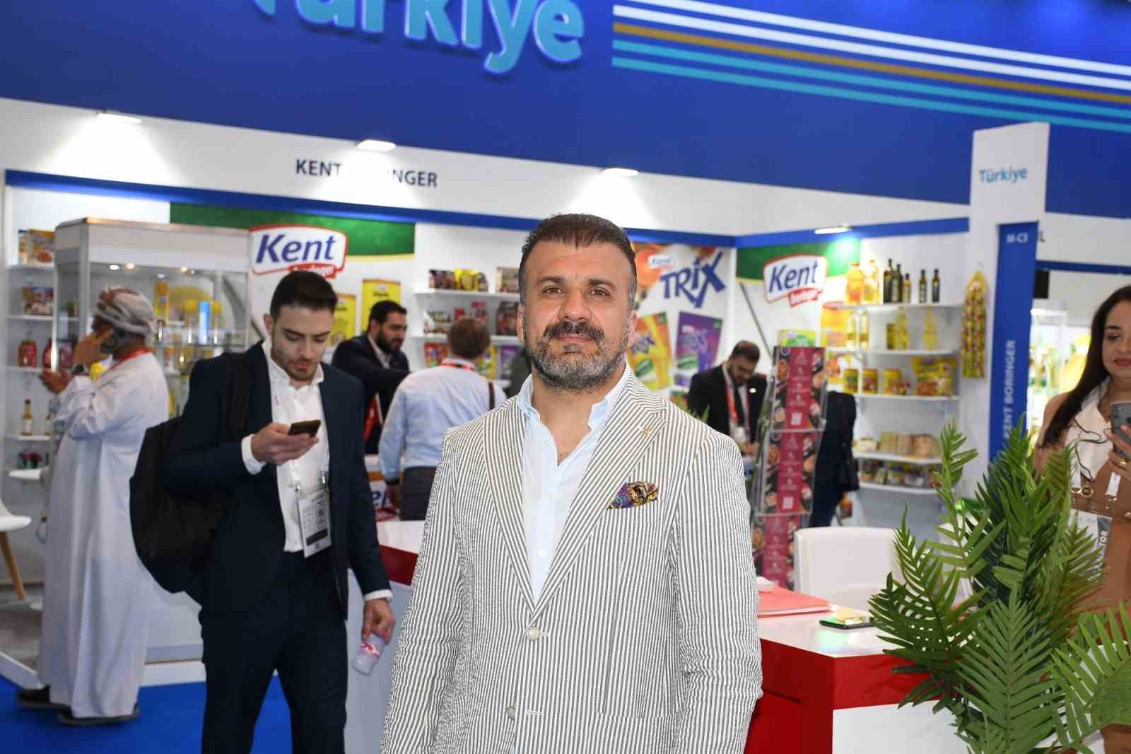 Celal Kadooğlu&rsquo;ndan d&uuml;ş&uuml;k kur mesajı
