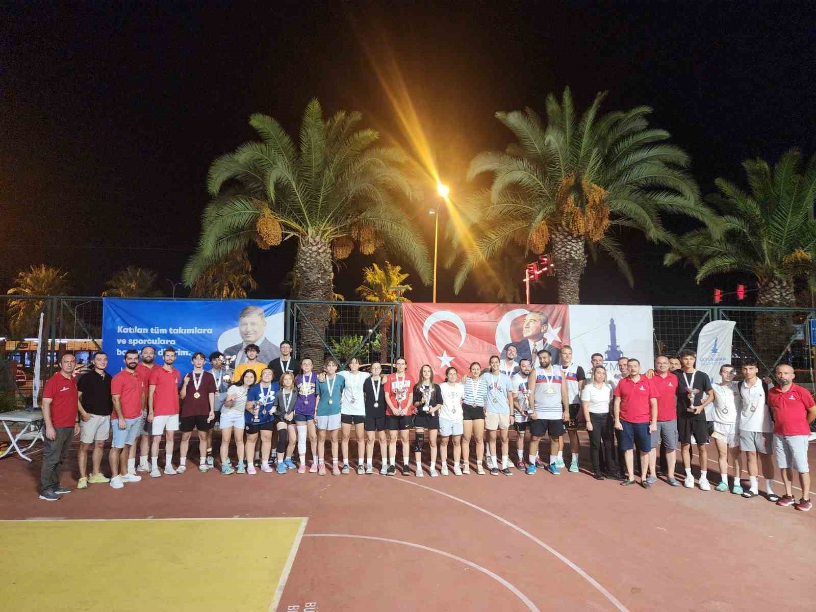 Sokak basketbolu heyecanı Göztepe’de devam etti