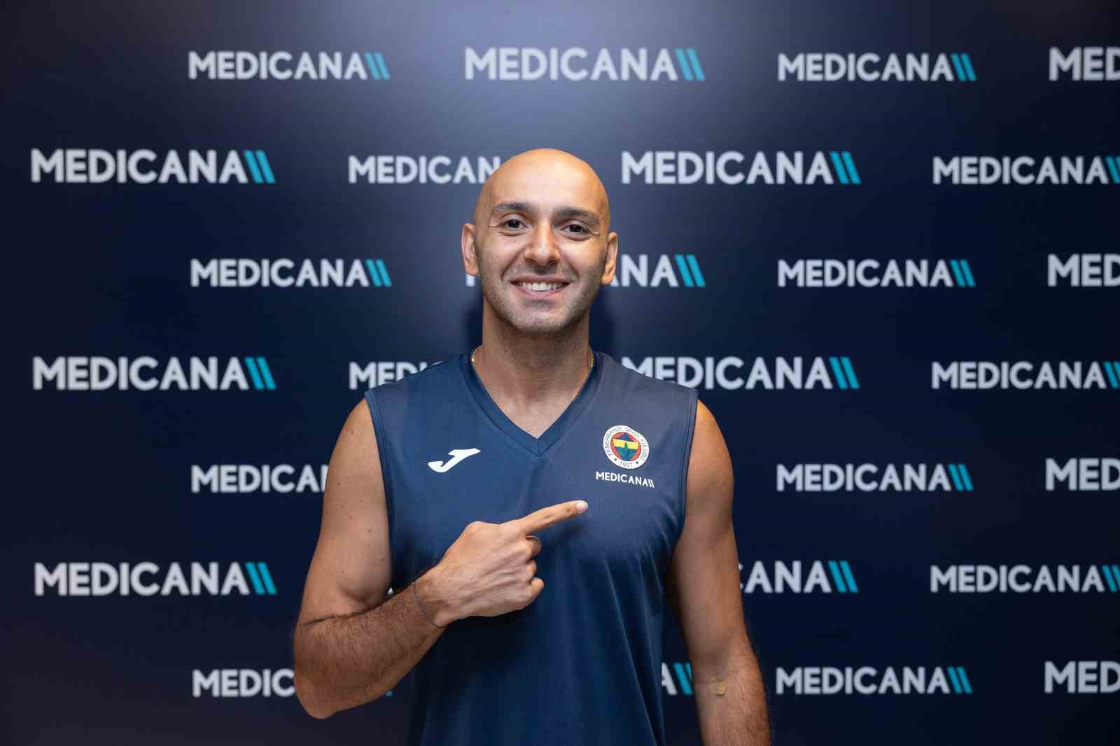 Fenerbah&ccedil;e Medicana Erkek Voleybol Takımı, sağlık kontrol&uuml;nden ge&ccedil;ti

