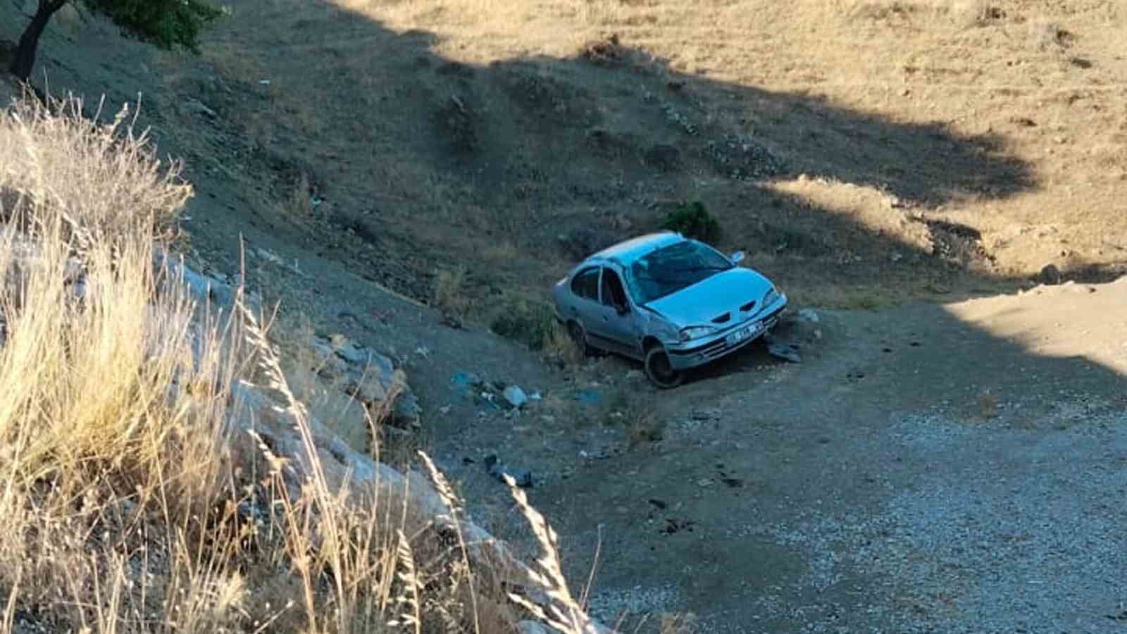 Kırıkkale’de otomobil şarampole yuvarlandı: 1 yaralı