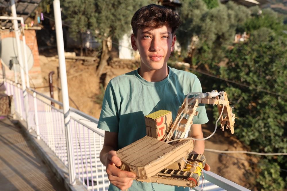 Mucit &ccedil;ocuk Olcay&rsquo;ın hayallerini yıktılar
