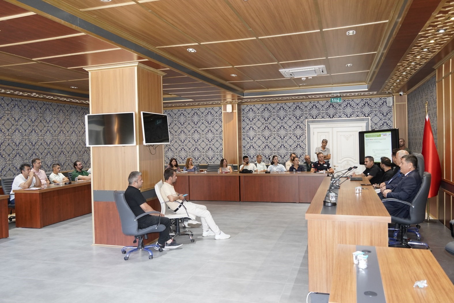 Yunusemre personeline afet farkındalık eğitimi