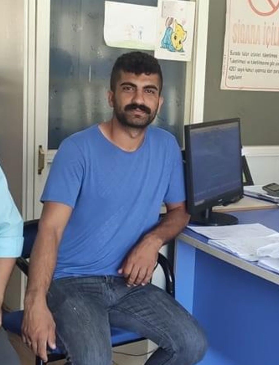 Tarsus&rsquo;ta babasını, uzman &ccedil;avuşu ve amcasını &ouml;ld&uuml;ren cinayet zanlısı tutuklandı
