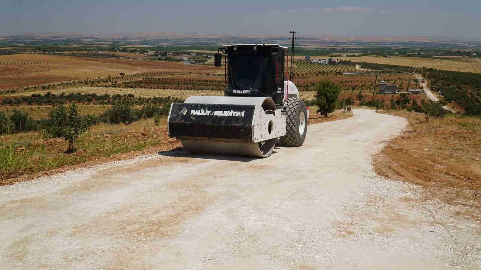 Haliliye Belediyesi üstyapı hizmetleriyle konforu artırıyor
