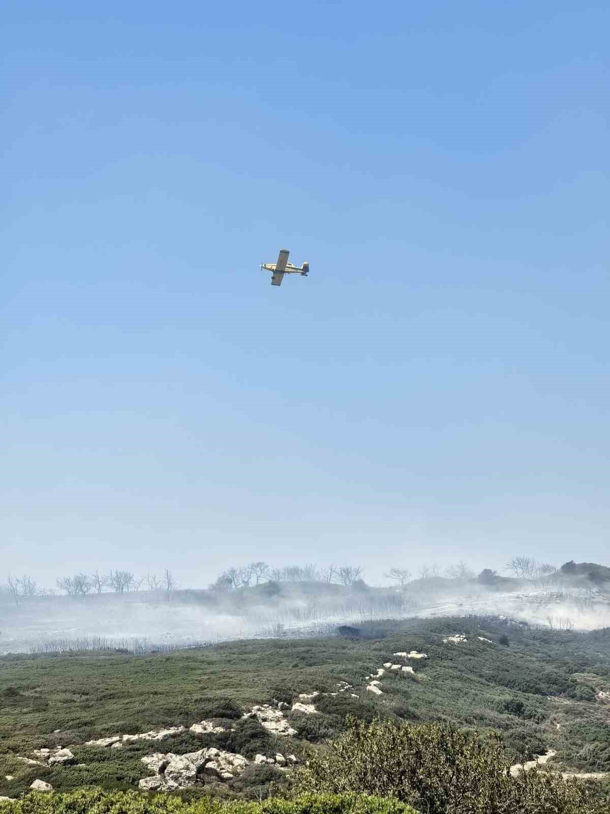 Bozcaada&rsquo;daki orman yangını dron ile g&ouml;r&uuml;nt&uuml;lendi
