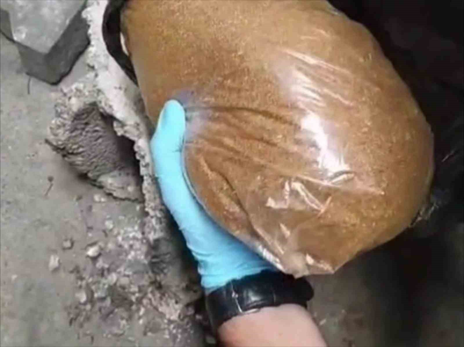 Adana&rsquo;da 2 torbacı tutuklandı

