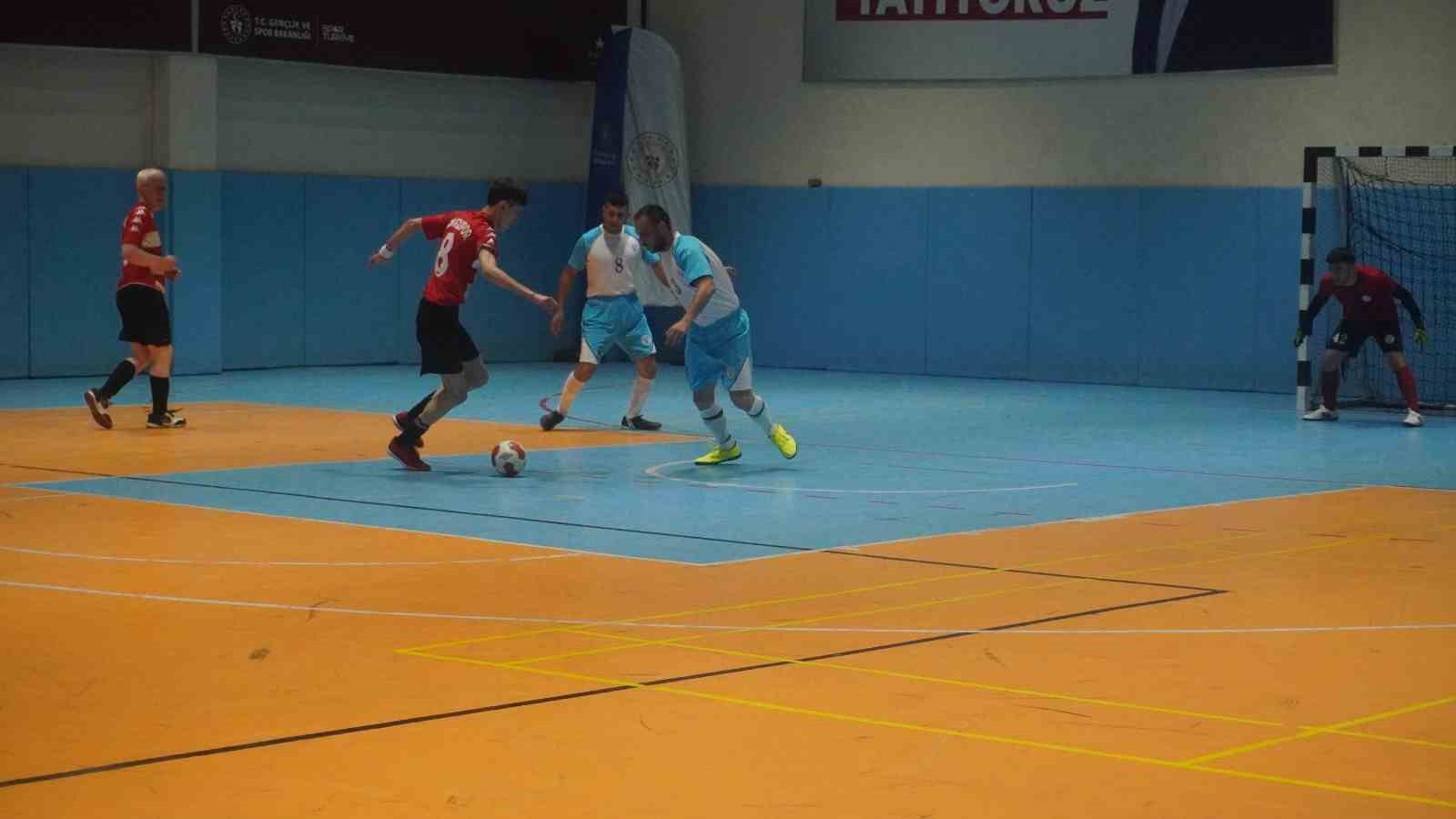 G&ouml;rme Engelliler Futsal 2. Lig m&uuml;sabakaları başladı
