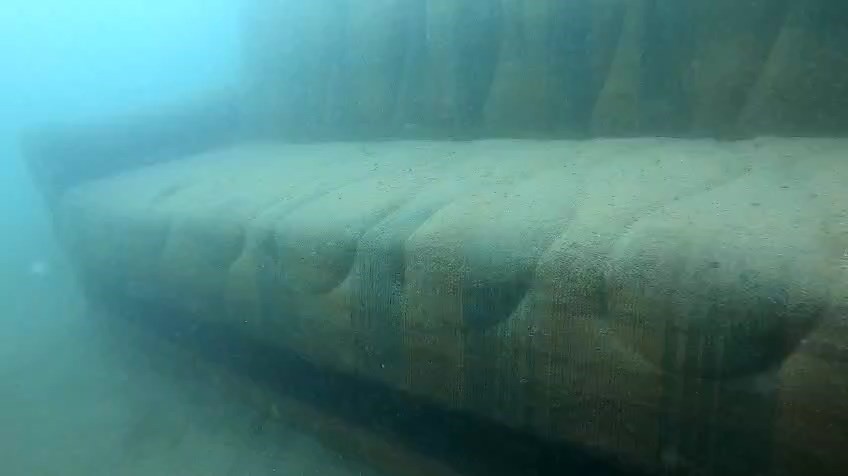 Keban Baraj G&ouml;l&uuml;&rsquo;ndeki kirlilik su altı kamerası ile g&ouml;r&uuml;nt&uuml;lendi
