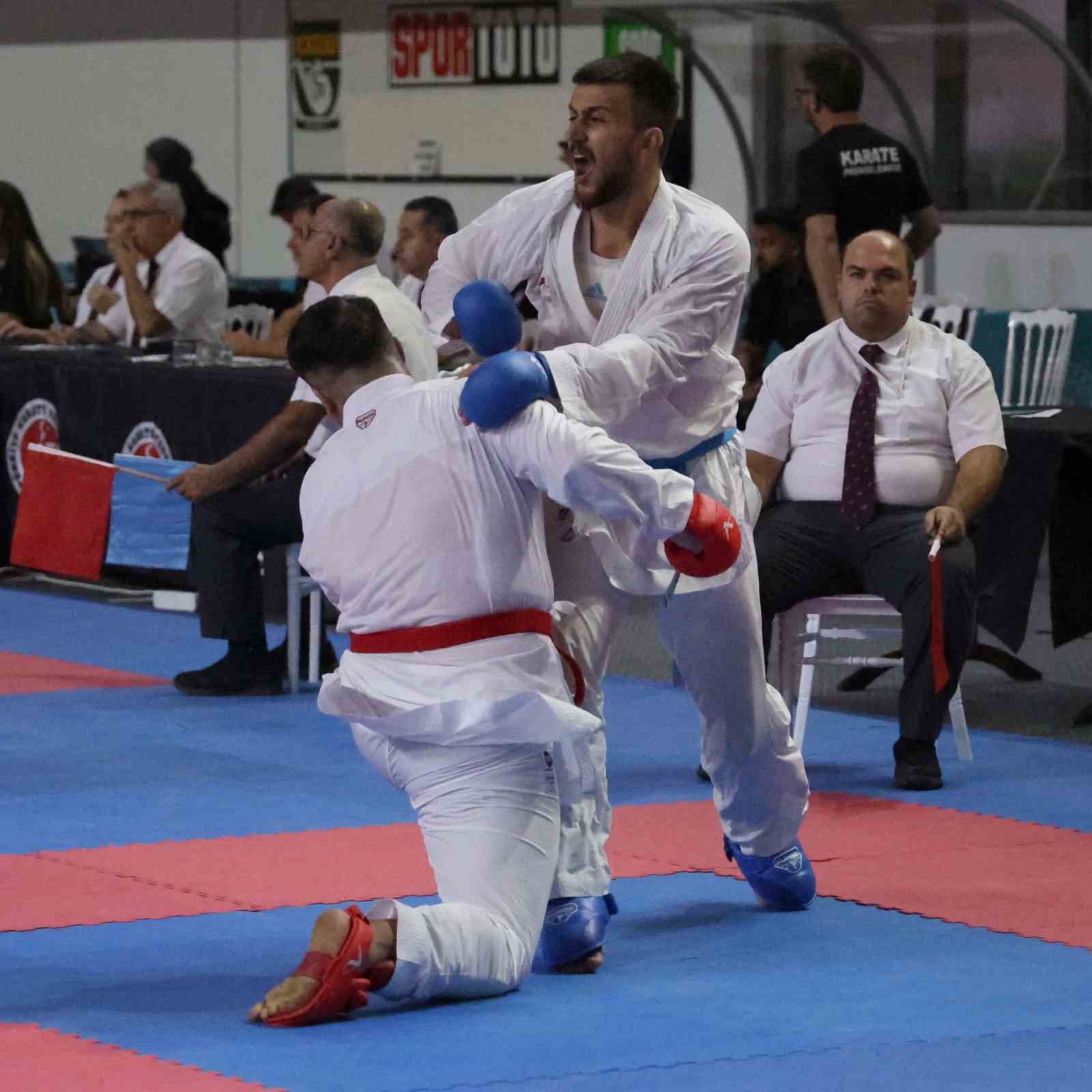 Türkiye Karate Şampiyonası, Sivas’ta başladı
