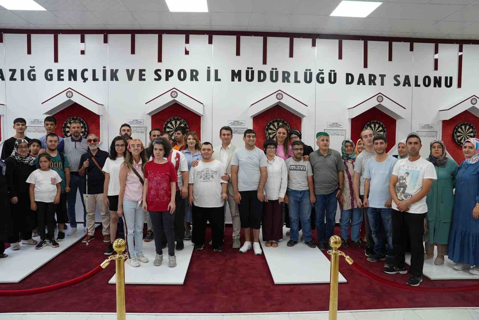 Elazığ’da özel bireyler maharetlerini sergiledi