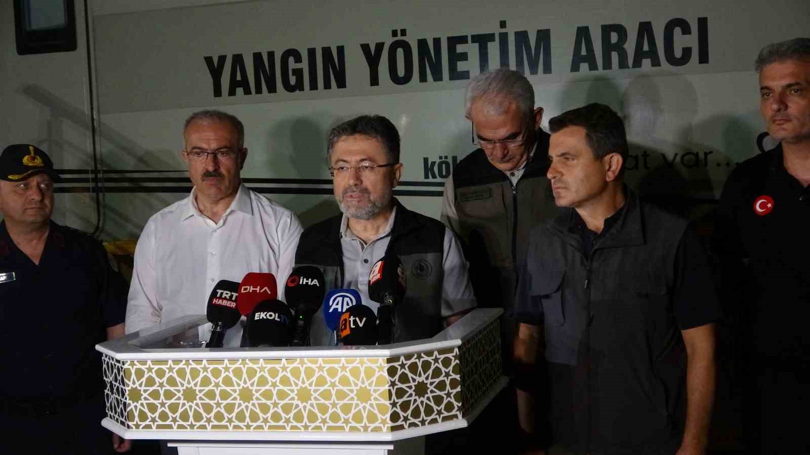 Tarım ve Orman Bakanı Yumaklı: "Şu an itibariyle her şeyin &ccedil;ok iyi gittiğini s&ouml;yleyebilirim"
