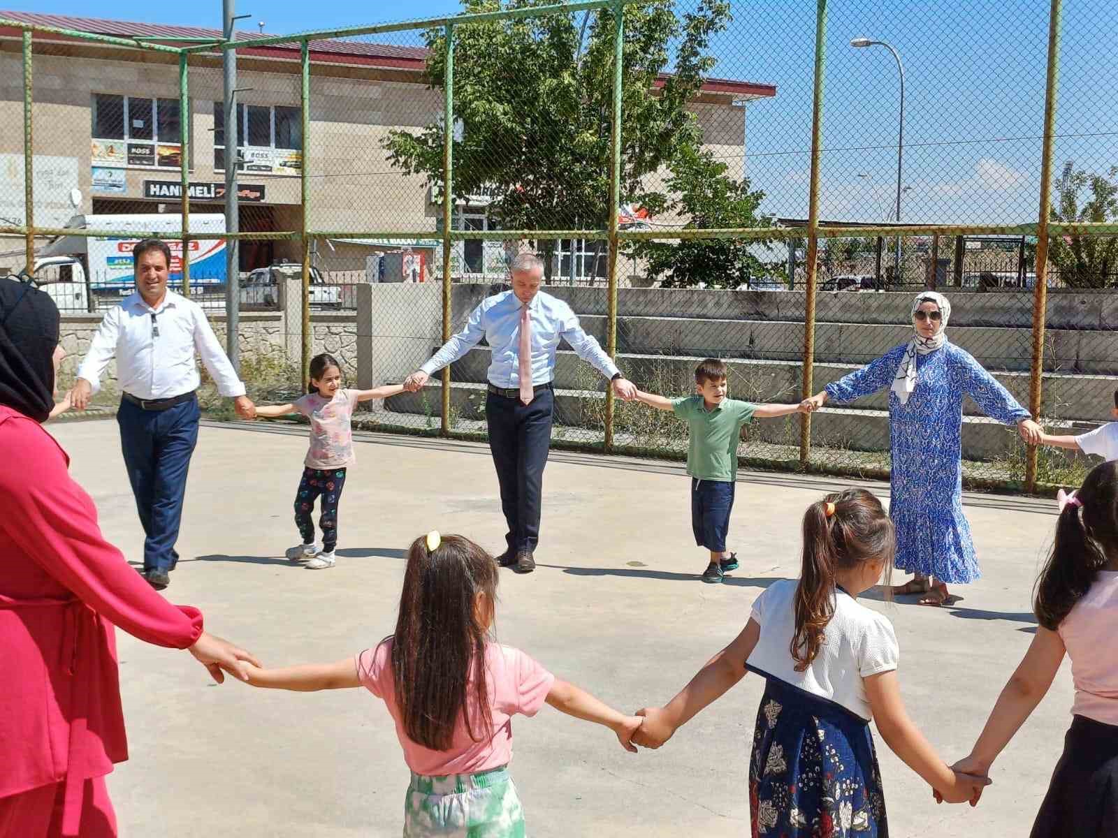 Ağrı’da okul öncesi eğitim etkinlikleriyle çocukların potansiyelleri keşfediliyor