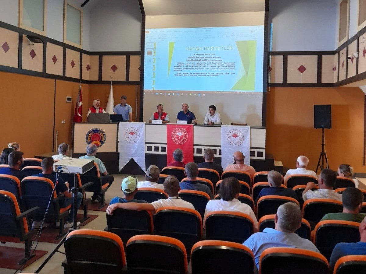 Babaeski&rsquo;de Hayvancılık Destekleme ve Hastalık Kontrol&uuml; toplantısı
