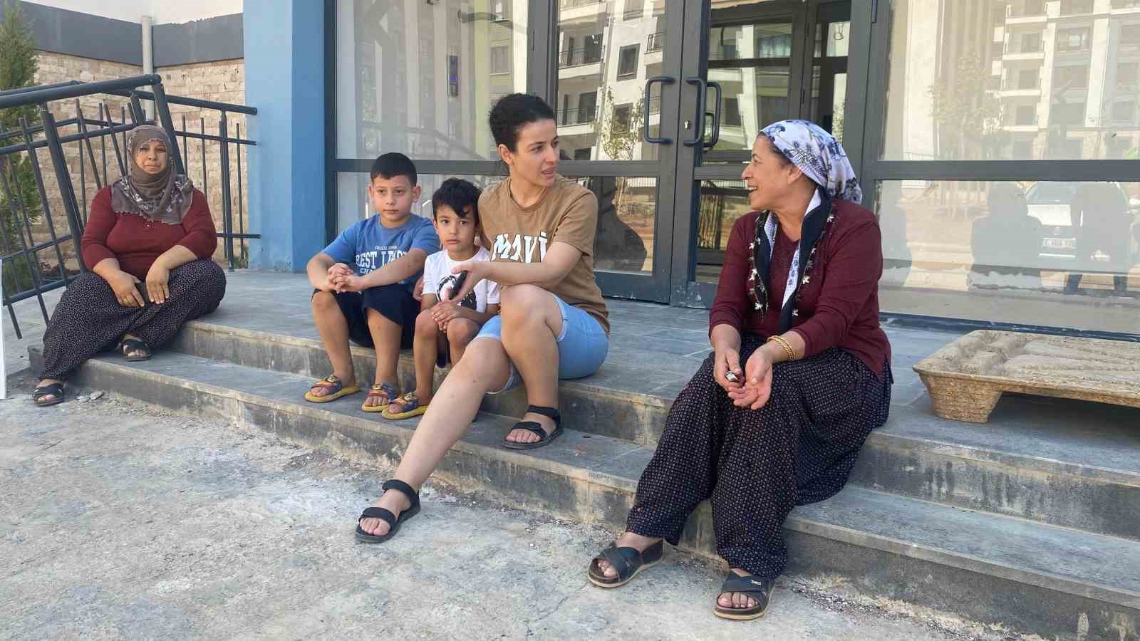 Adıyaman&rsquo;ın Tut İl&ccedil;esinde depremzedeler konutlara yerleşiyor
