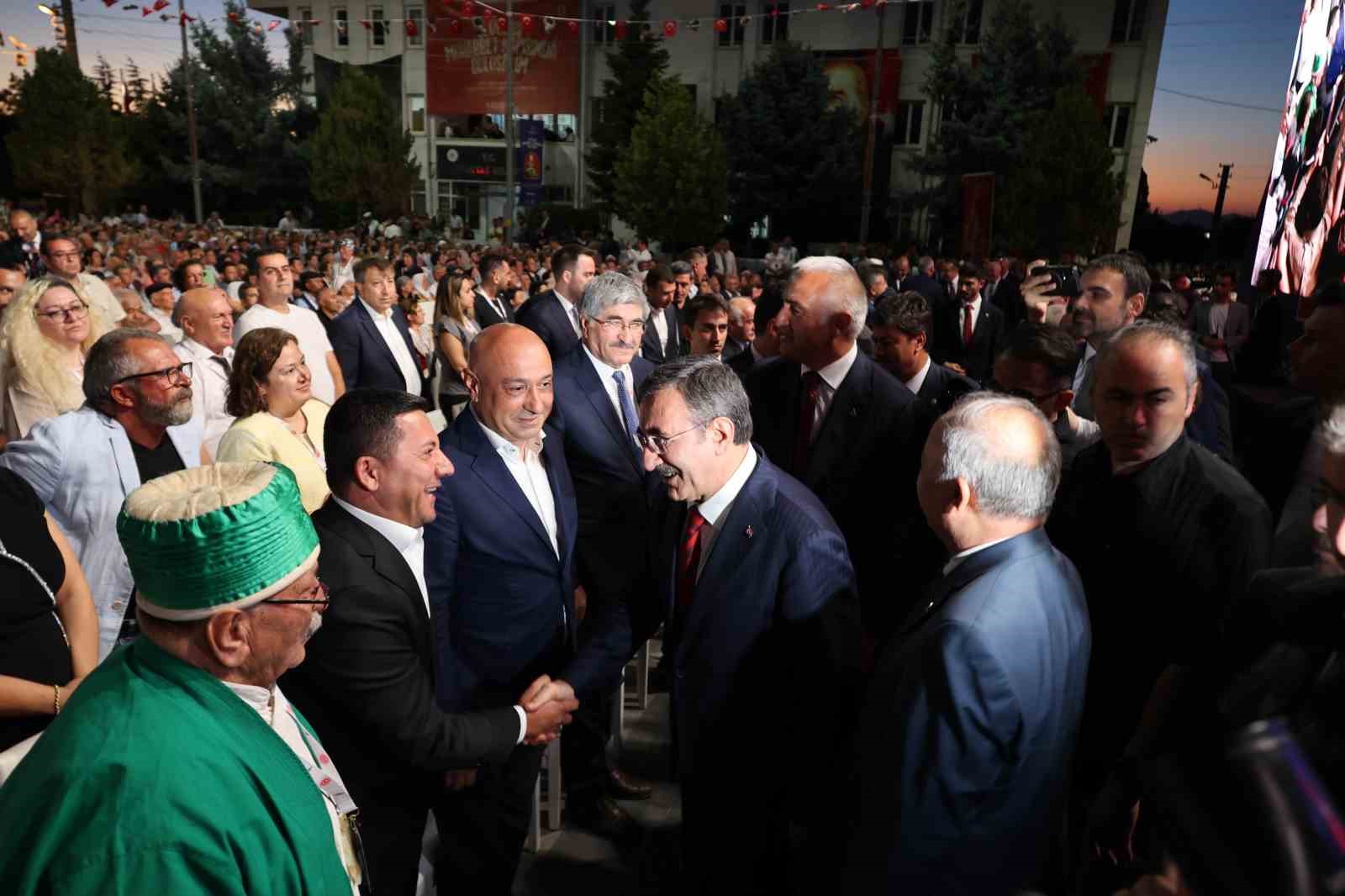 Başkan Arı Hacı Bektaş Veli’yi anma etkinliklerine katıldı
