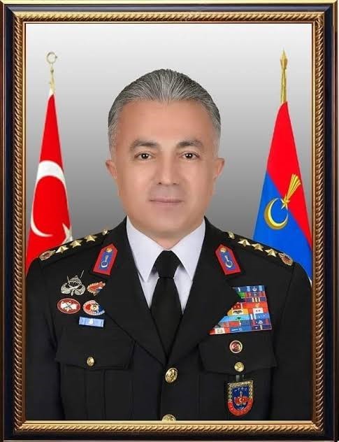 Siirt İl jandarma Komutanlığına Tuğgeneral &Ouml;zmen atandı
