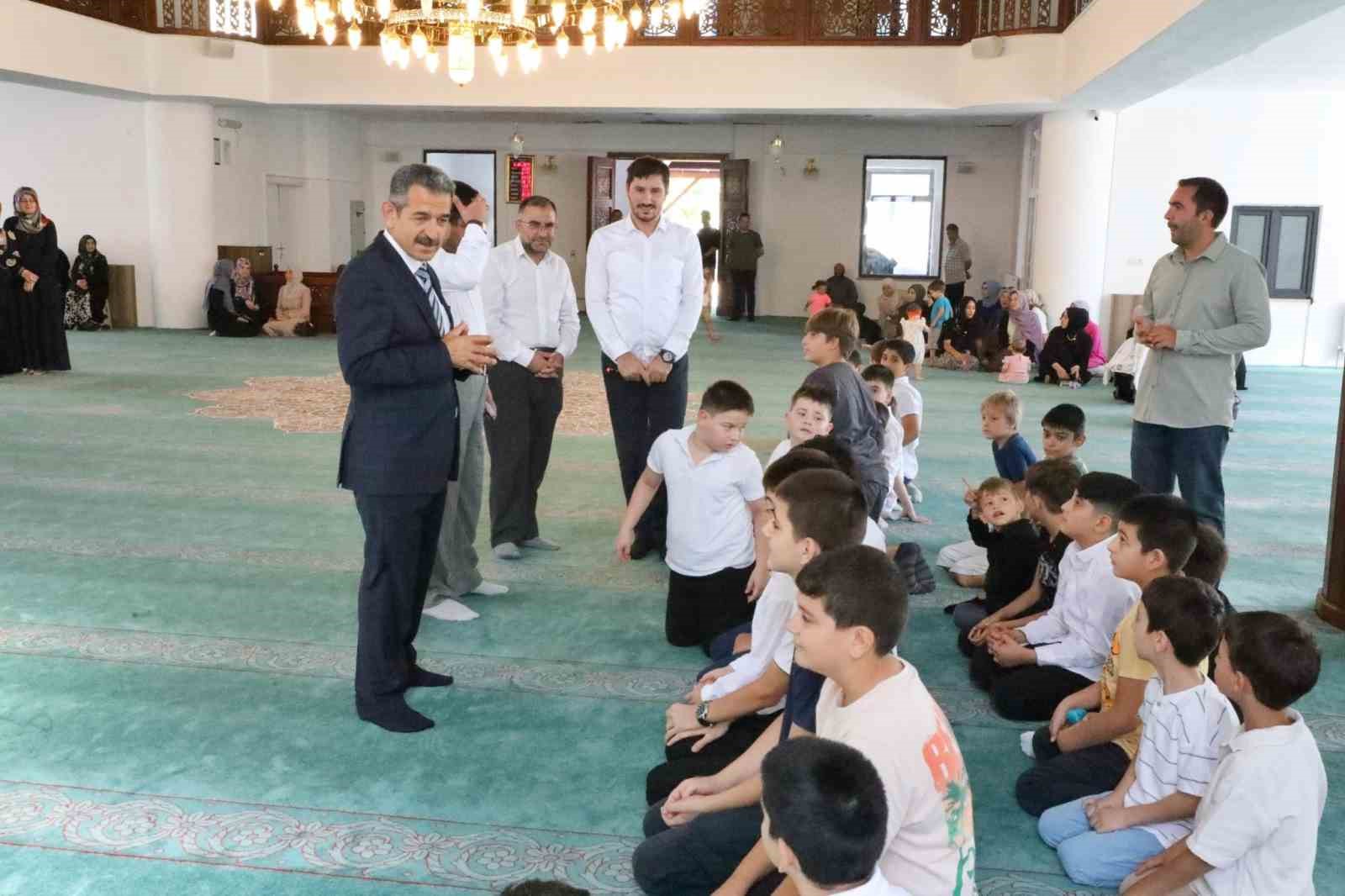 Kırklareli&rsquo;nde &ldquo;Yaz Kur&rsquo;an Kursları&rdquo; kapanışı yapıldı
