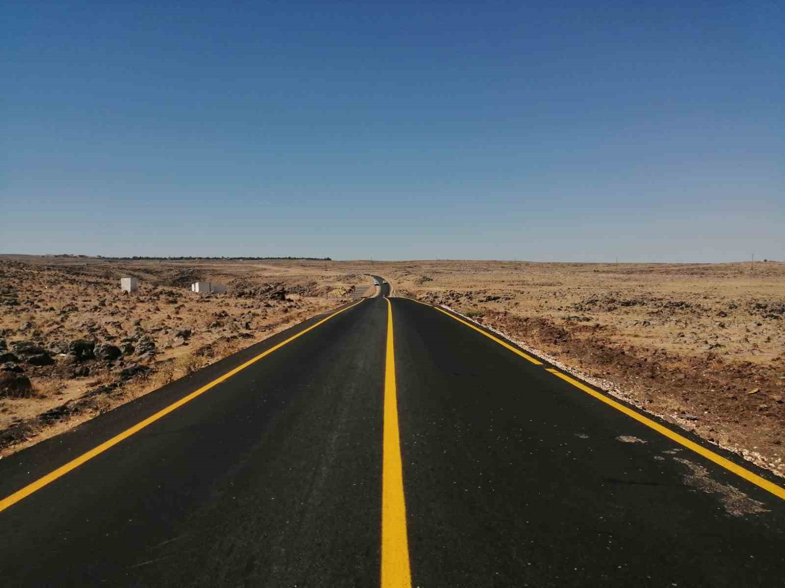 Diyarbakır&rsquo;da 190 kilometre yeni yol yapıldı
