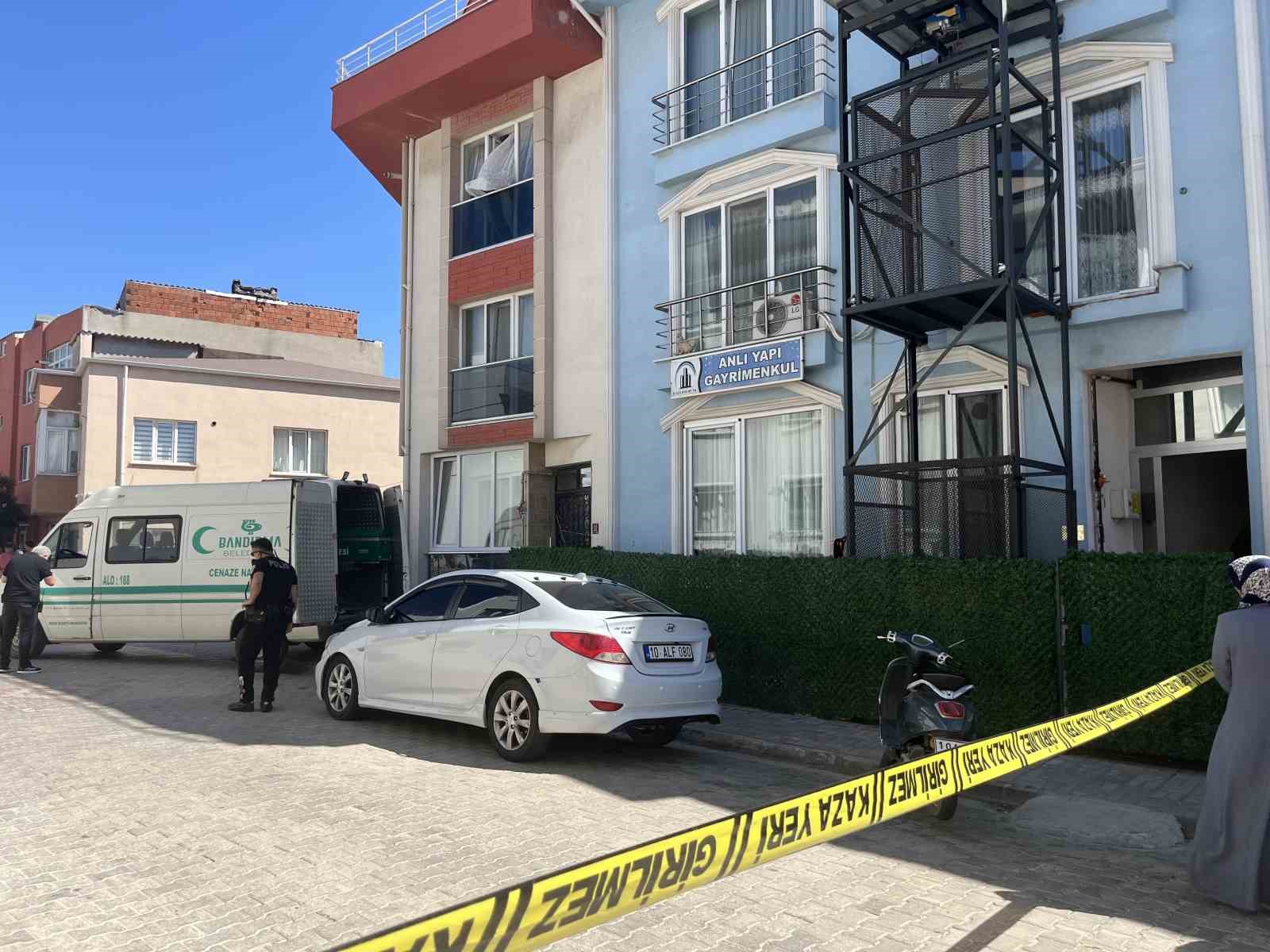 Bandırma’da kadın cinayeti