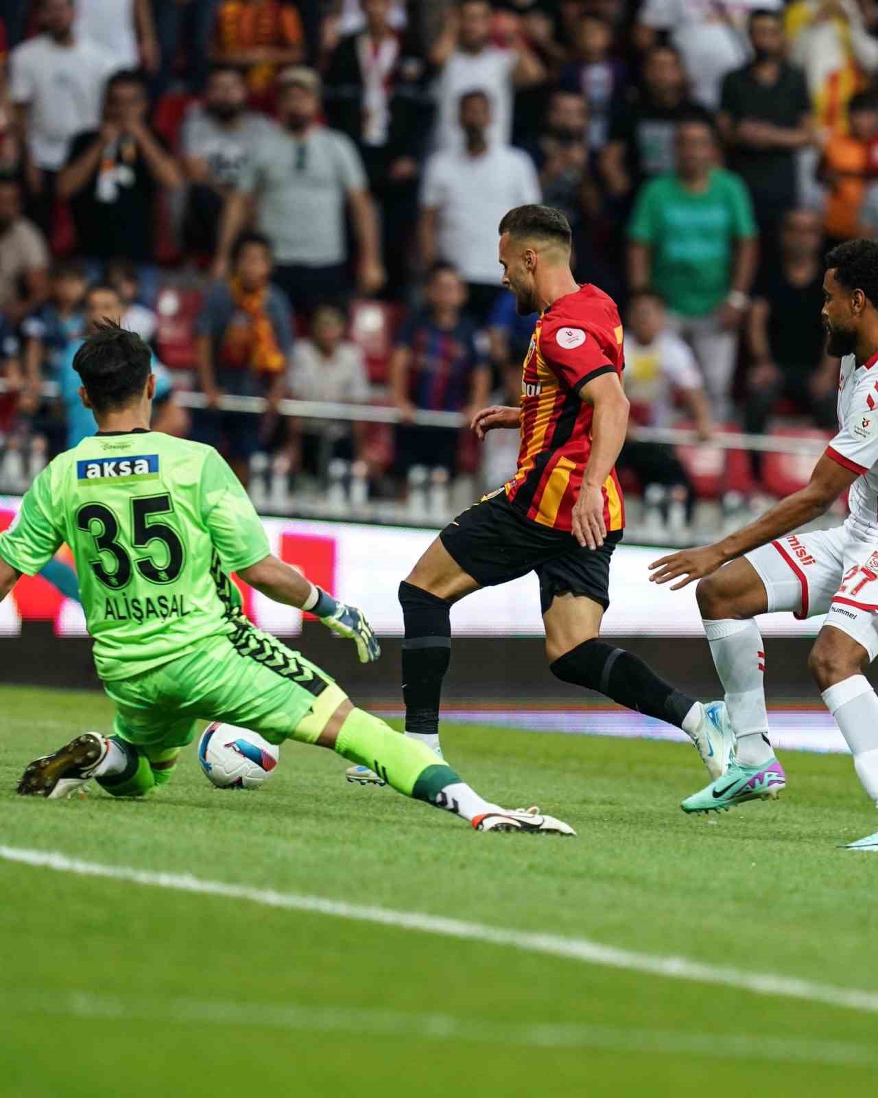 Trendyol Süper Lig: Kayserispor : 1 - Sivasspor: 2 (Maç sonucu)
