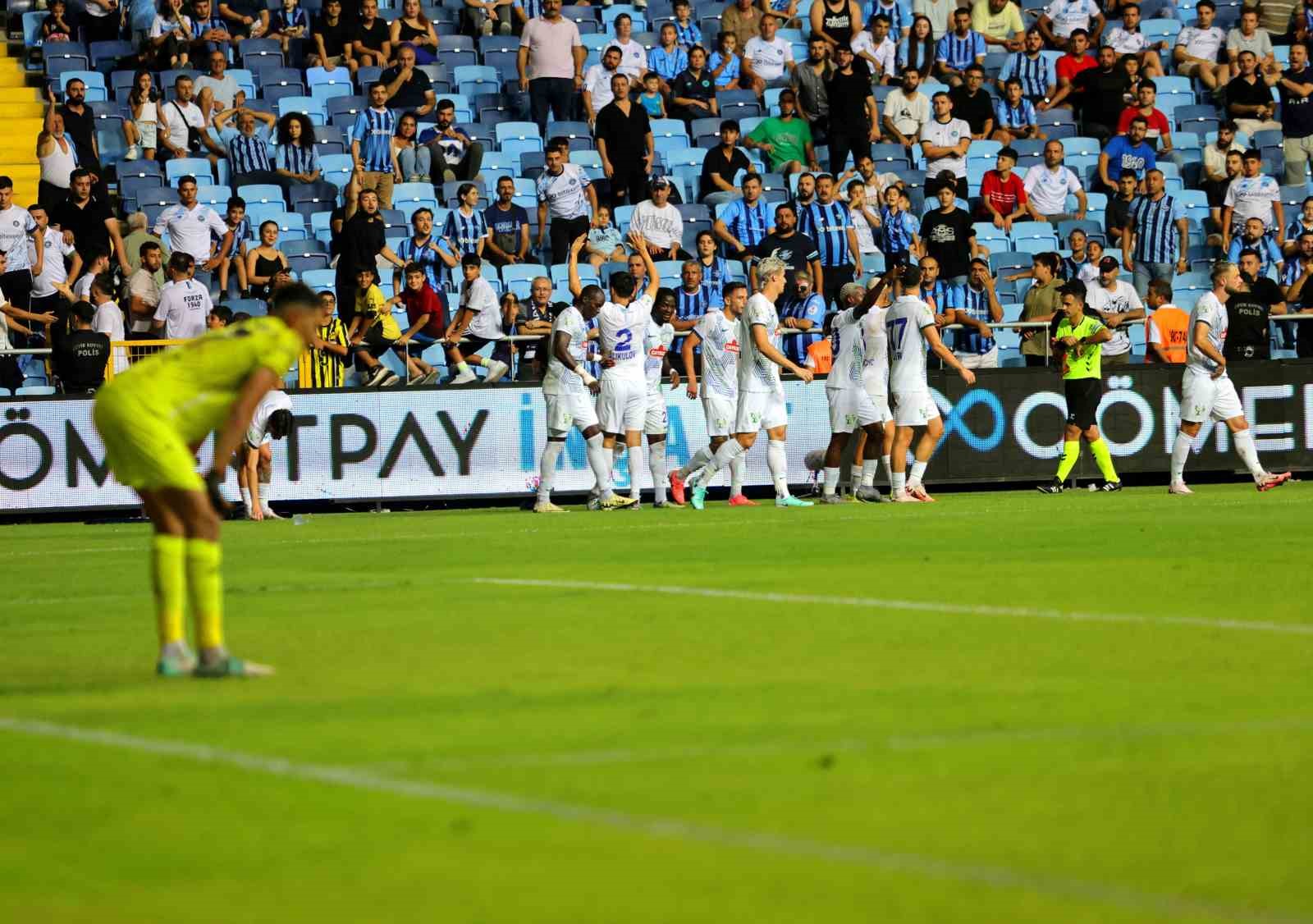 Trendyol Süper Lig: Adana Demirspor: 0 - Çaykur Rizespor: 1 (İlk yarı)
