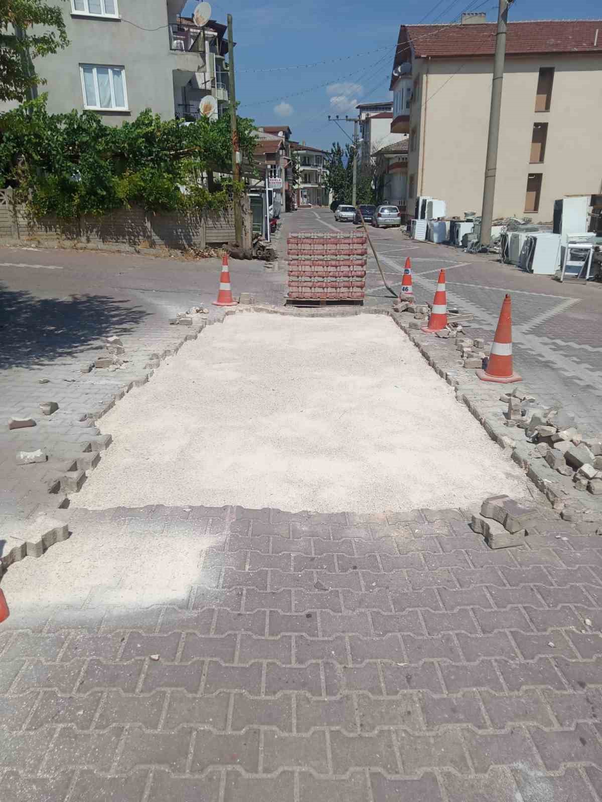 Vatandaşların şikayet ve istekleri dikkate alındı, yollar yeniden yapıldı
