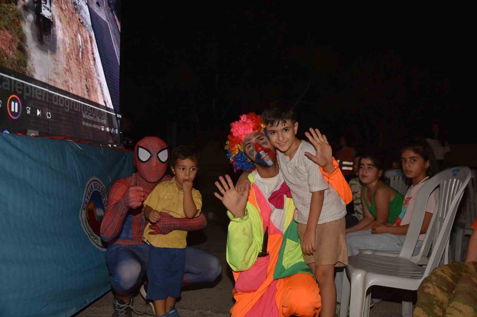 Ceyhan&rsquo;da &ldquo;K&ouml;y&uuml;m&uuml;zde Şenlik Var&rdquo; coşkusu devam ediyor
