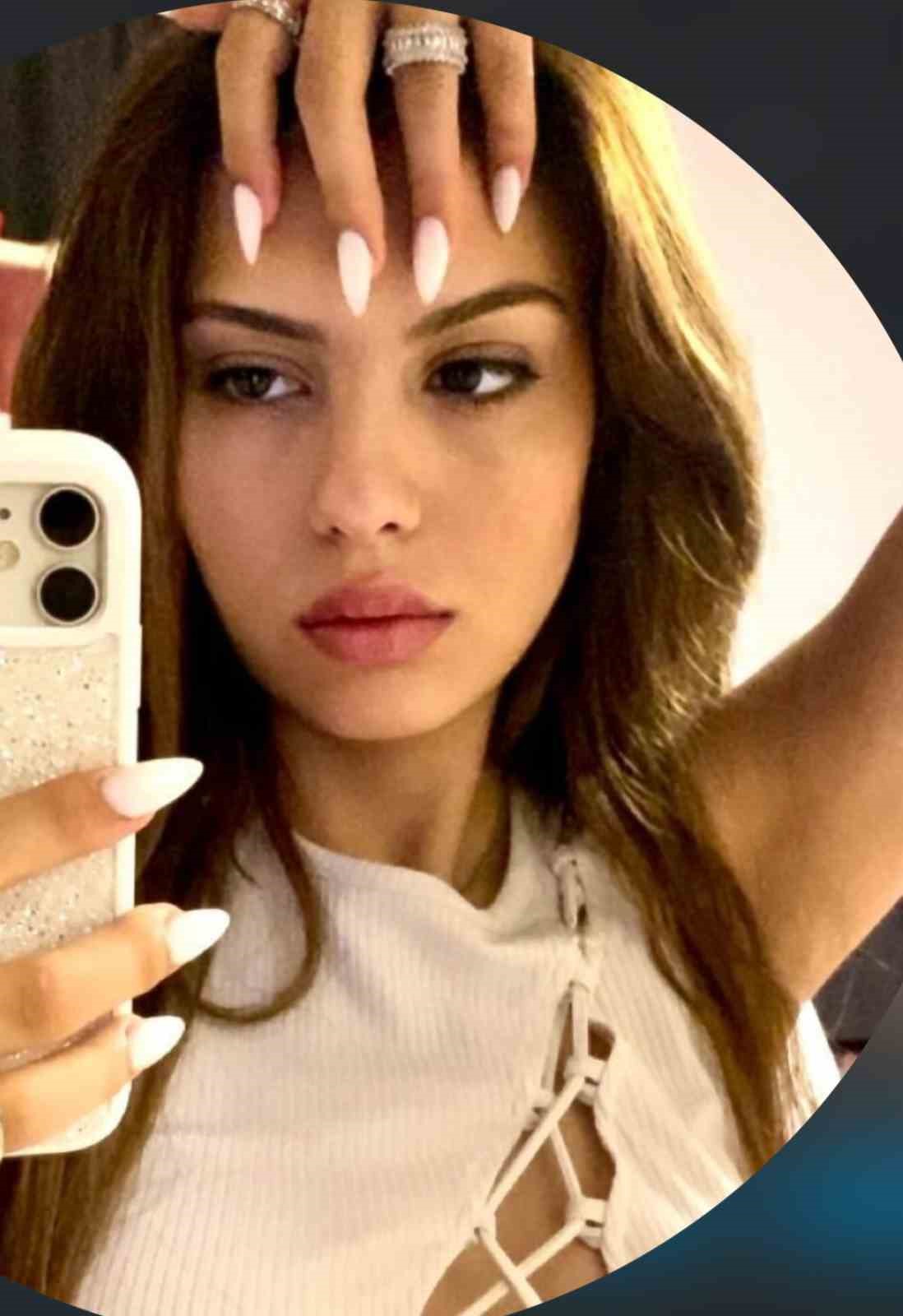 Balıkesir&rsquo;de gen&ccedil;lerin gece eğlencesi sonrası kaza: 1 &ouml;l&uuml;, 4 yaralı
