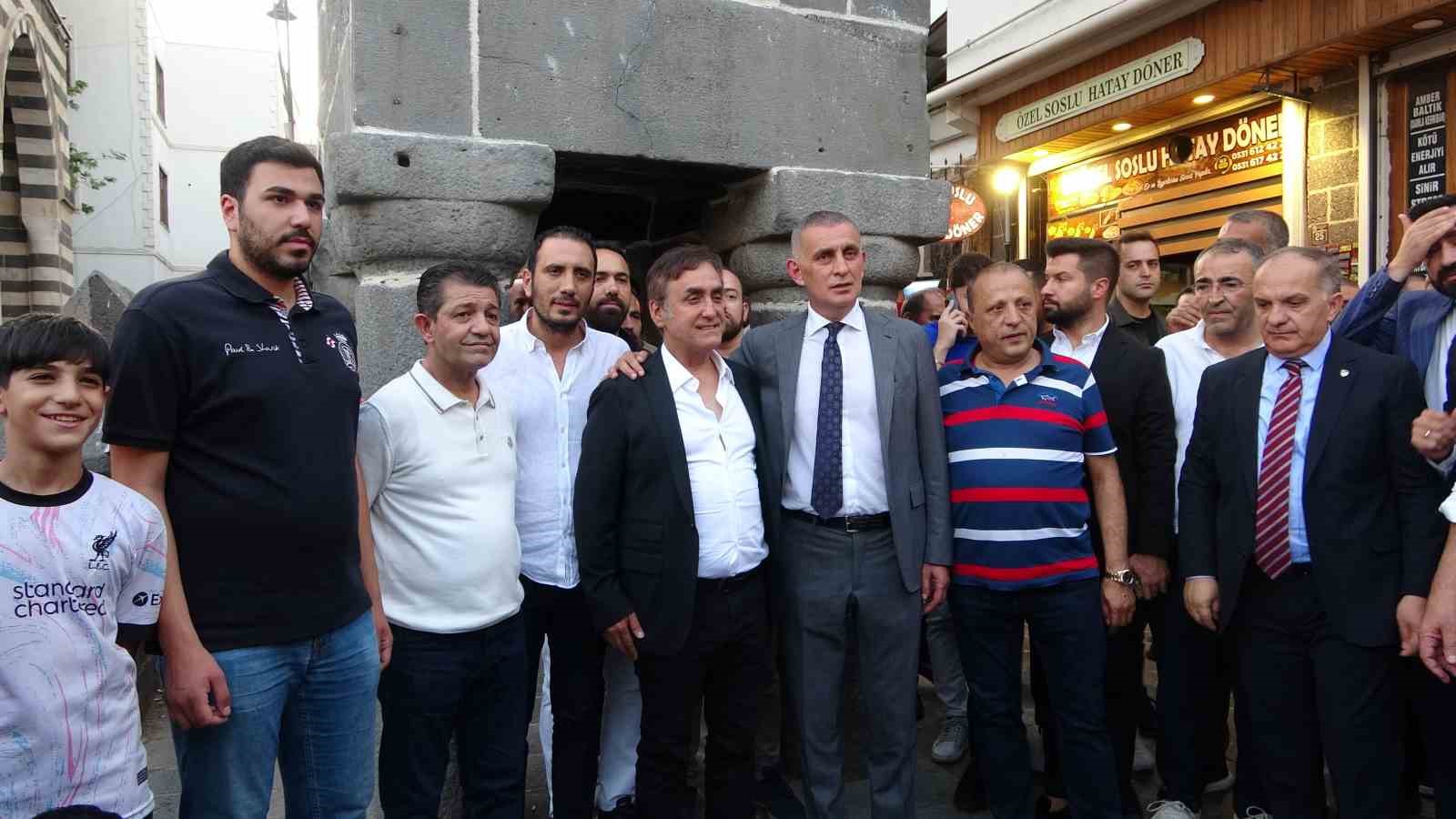 TFF Başkanı Hacıosmanoğlu Amedspor&rsquo;un gala yemeğine katıldı 