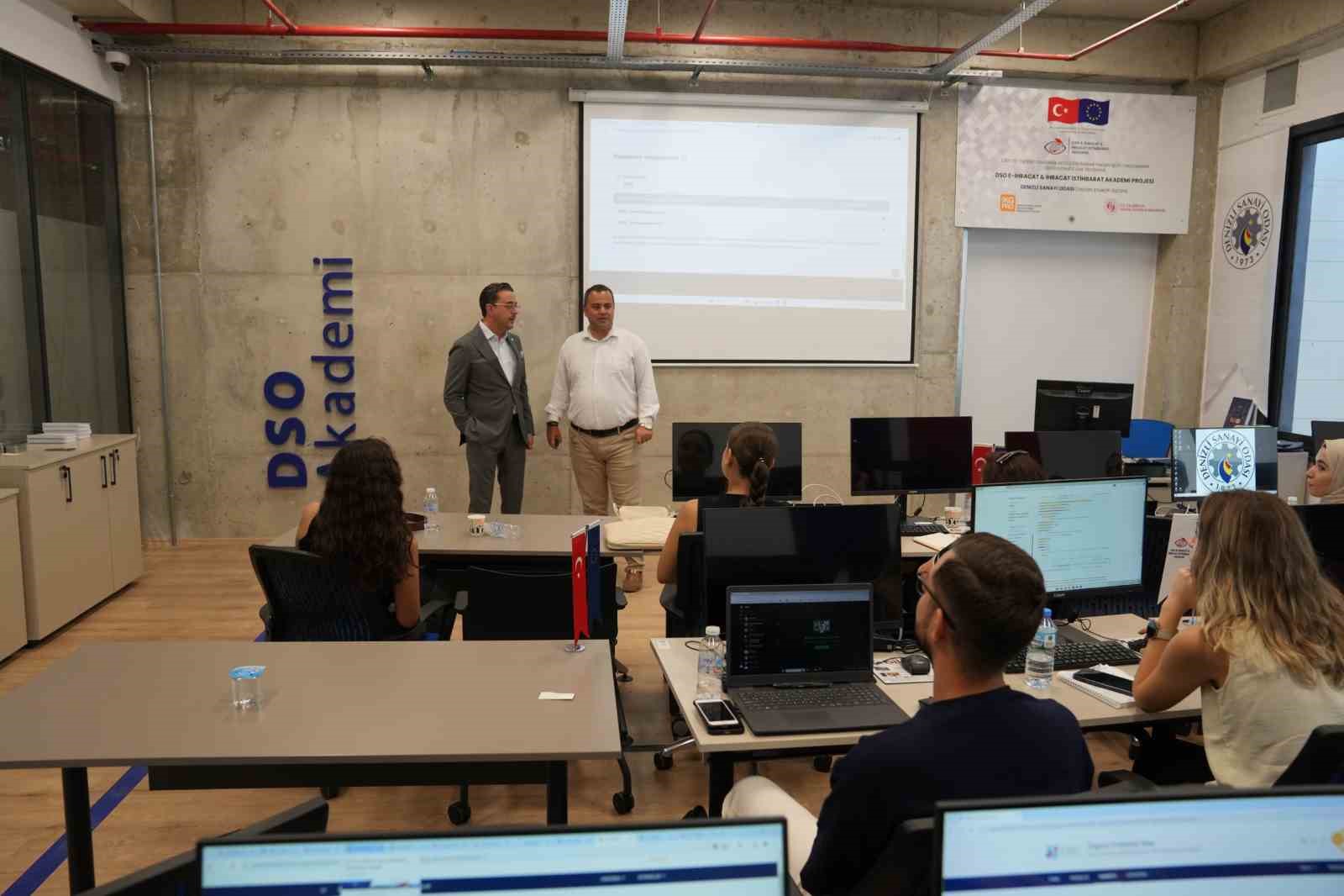 DSO Akademi&rsquo;de Rekabet&ccedil;i Dış Ticaret İstihbarat Eğitimleri ger&ccedil;ekleştirildi
