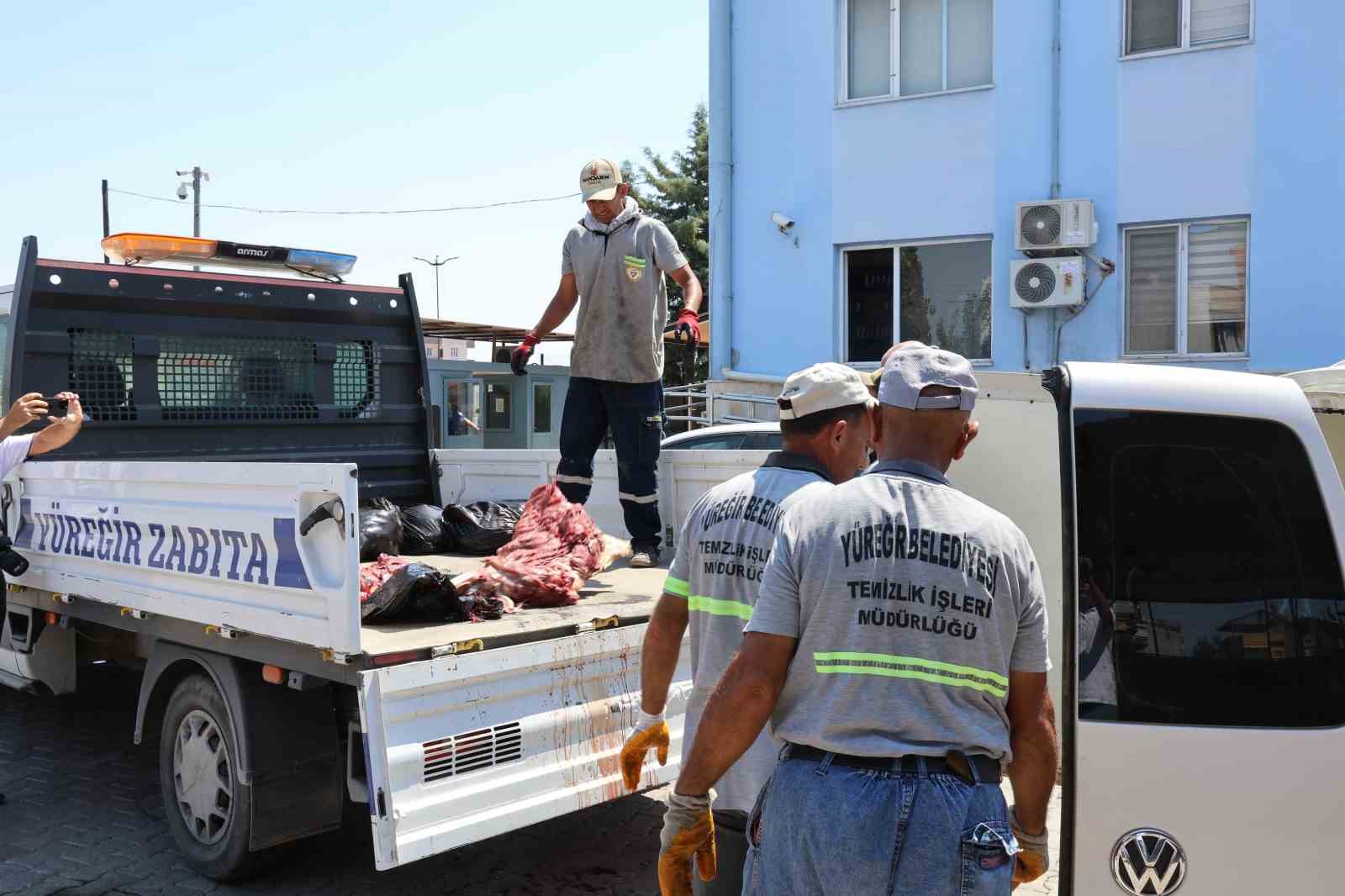 1.5 ton at ve eşek eti yakalatan şahıstan şok savunma
