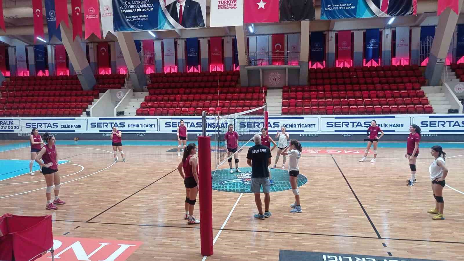 ASEM, Adana&rsquo;yı Kadınlar Voleybol 2. Ligi&rsquo;nde temsil edecek
