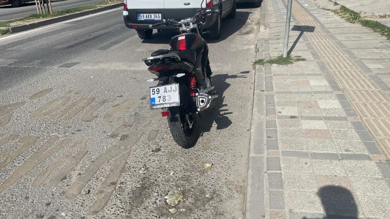 Motosikletin &ccedil;arptığı 9 yaşındaki &ccedil;ocuk yaralandı
