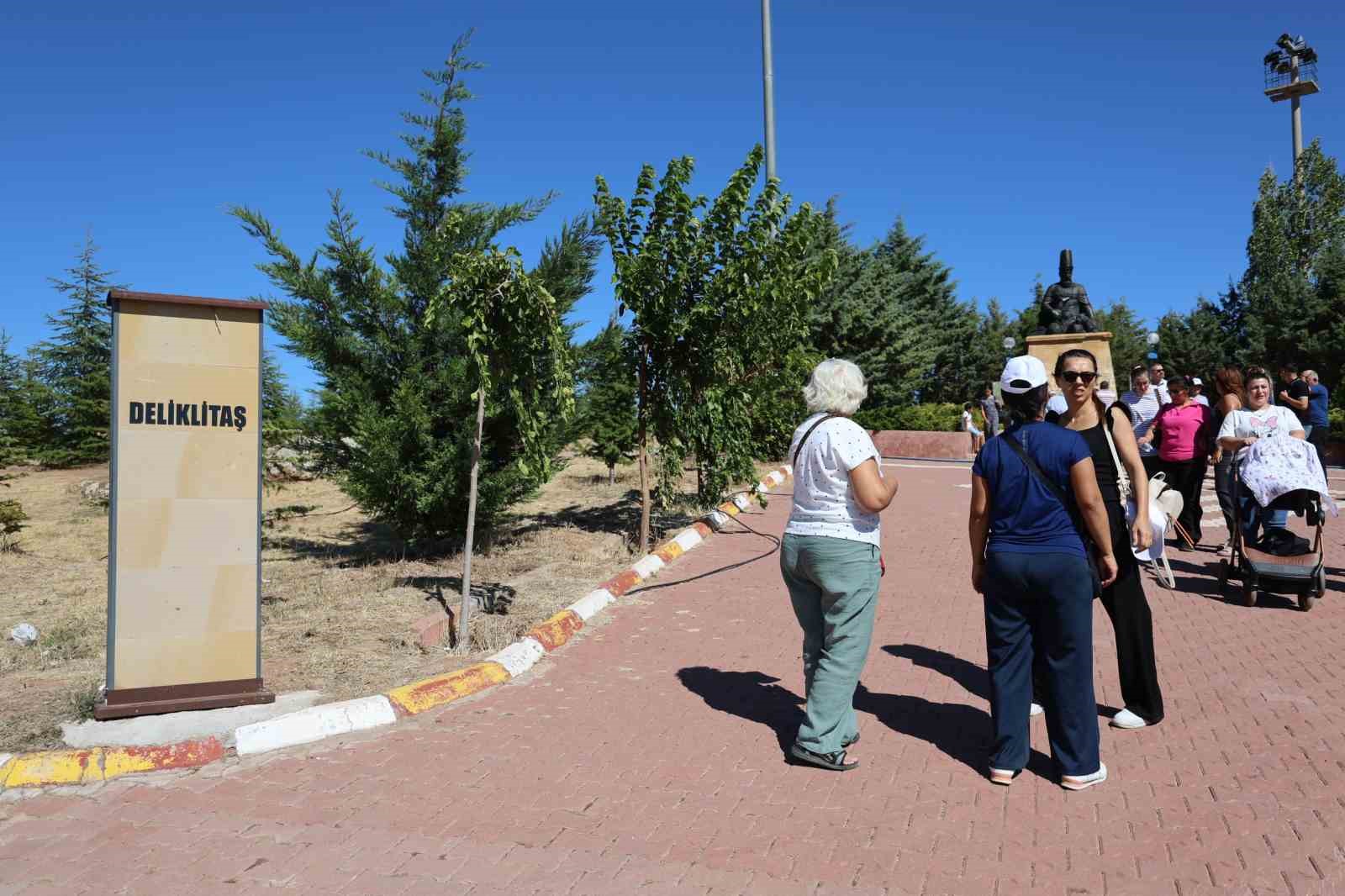 Deliklitaş’a ziyaretçi akını
