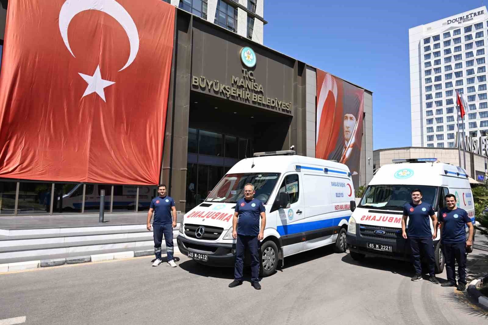 Büyükşehirden vatandaşlara hasta nakil ambulansı hizmeti
