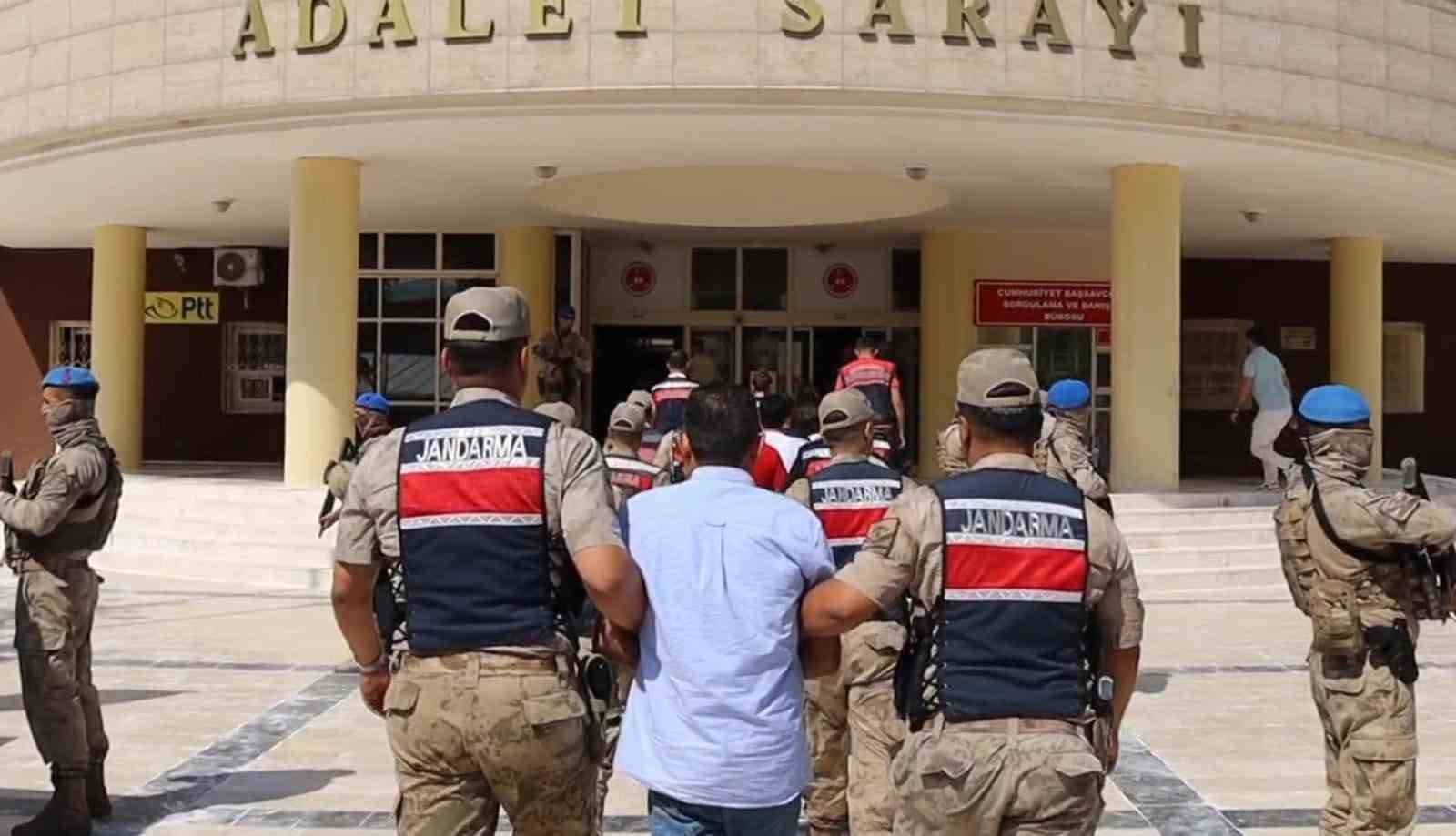 Şanlıurfa merkezli ter&ouml;r operasyonunda 3 tutuklama 